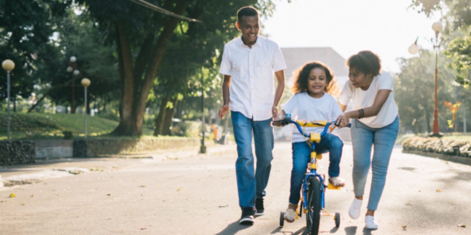 Why Your Family Relationships Are So Complicated, Per Astrology Why Your Family Problems Are So Complex, By Zodiac Sign
