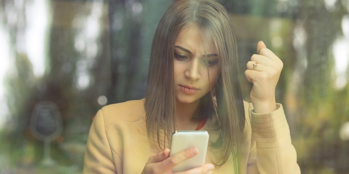 confidence killers upset woman on her phone