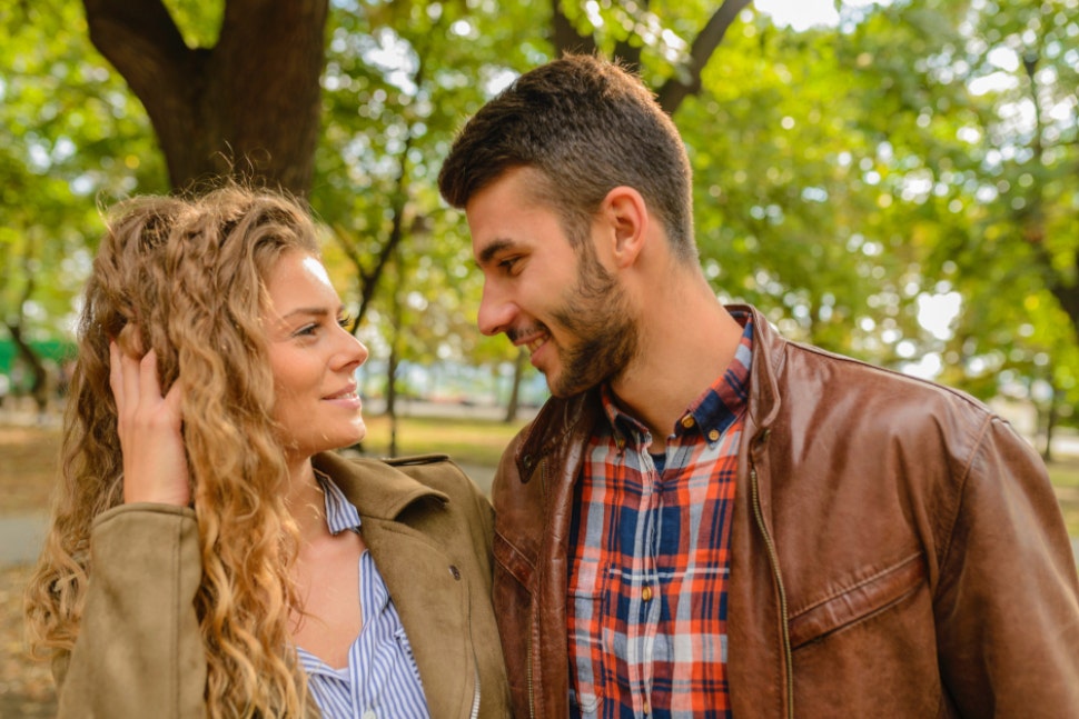 3 Ways To Stop Getting A Crush On Every New Person You Meet (And Learn To Be Happy Single)