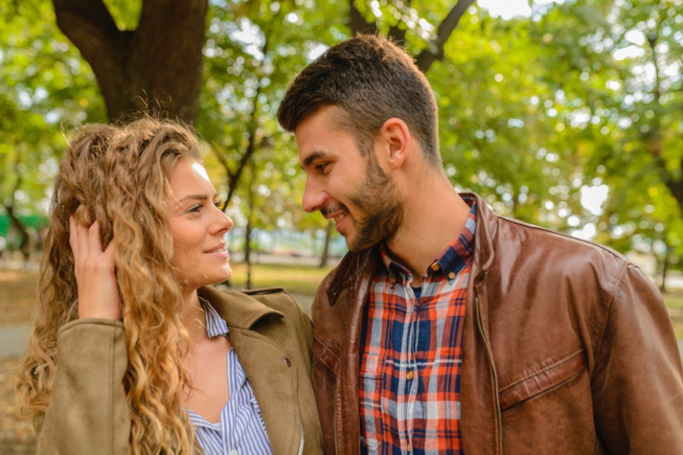 3 Ways To Stop Getting A Crush On Every New Person You Meet (And Learn To Be Happy Single) 3 Ways To Stop Getting A Crush On Every New Person You Meet (And Learn To Be Happy Single)