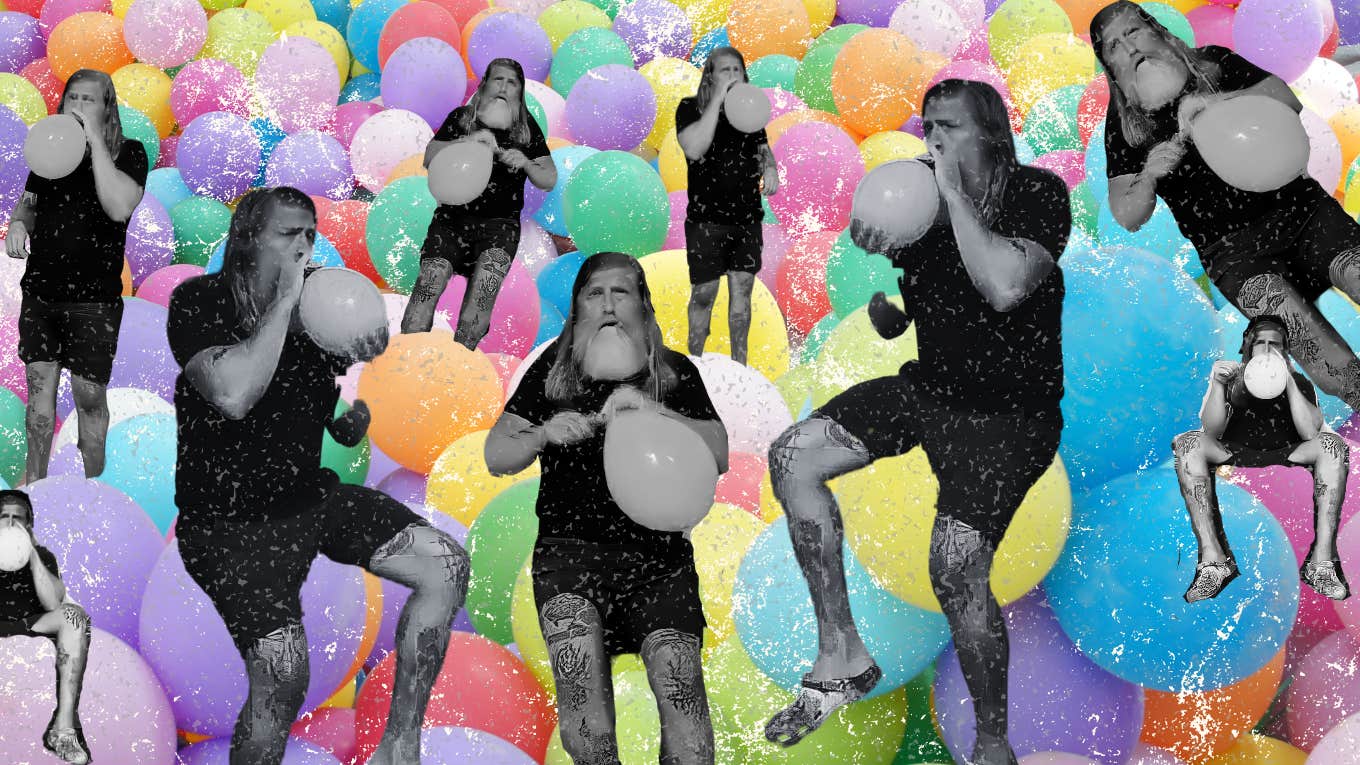 A Dad Spends One Night A Year Blowing Up Hundreds Of Balloons For His Daughter Dad blowing up balloons