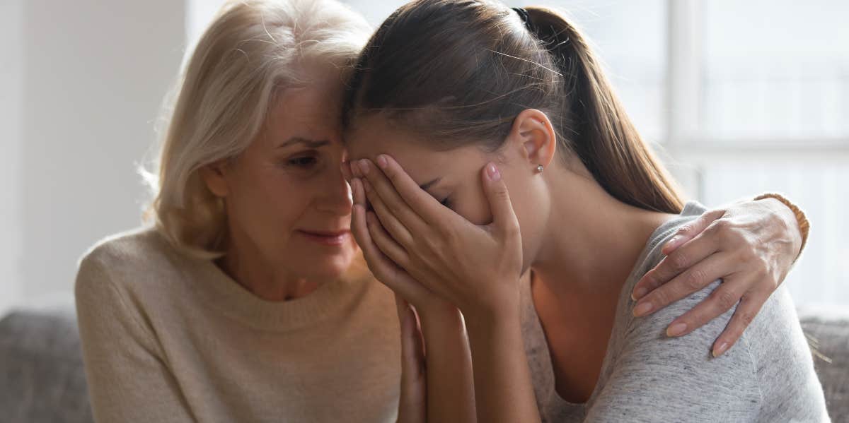 Mom Breaks Up Daughter And Her Boyfriend After Not Letting Her Spend College Money On Him Mother with her crying daughter