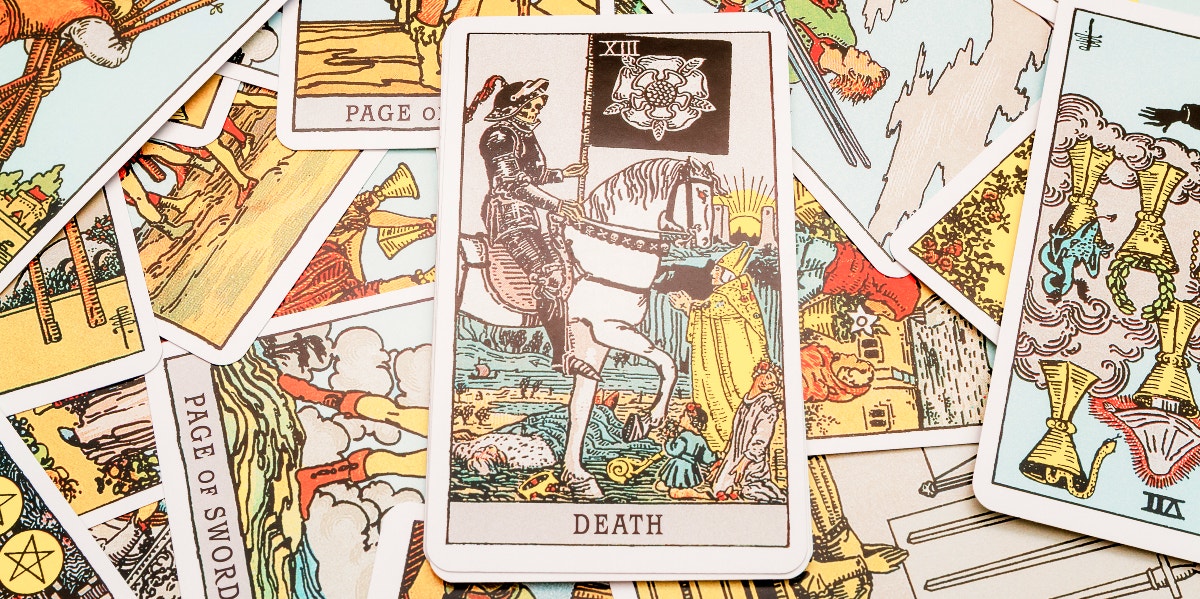 Begrænsning Sanktion Klasseværelse The Death Tarot Card Meanings: Upright, Reversed & In Love | YourTango