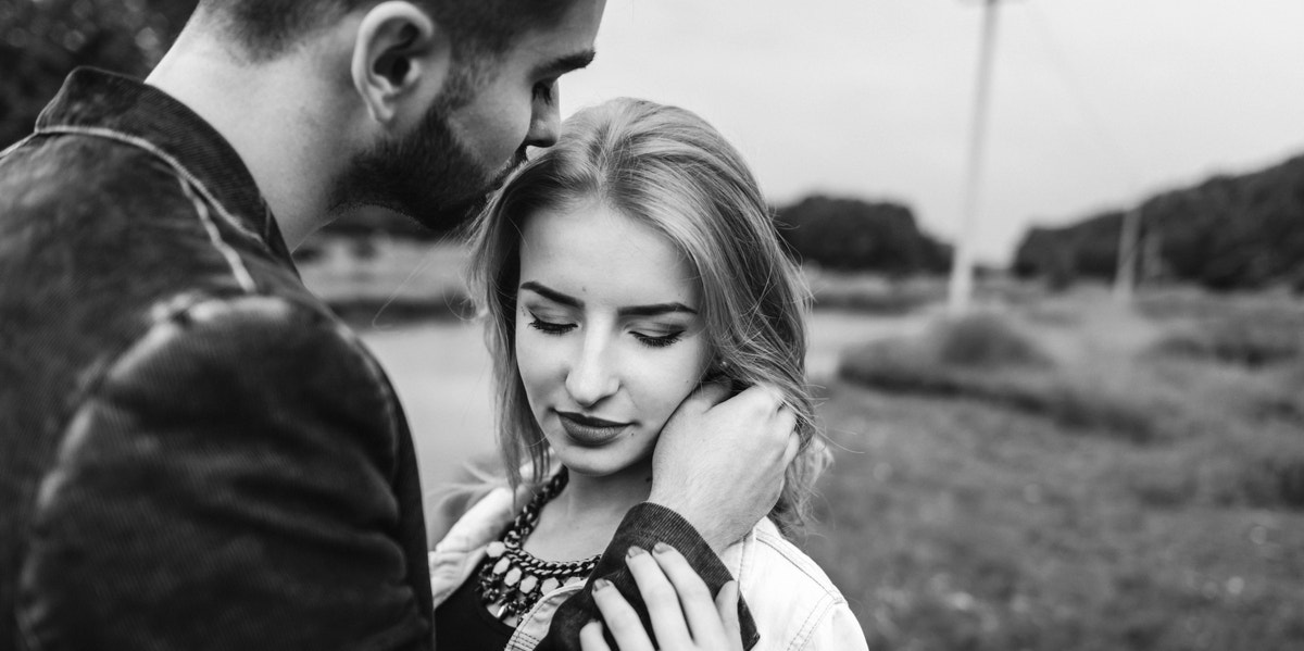 The Critical Difference Between Settling And Being Comfortable man and woman