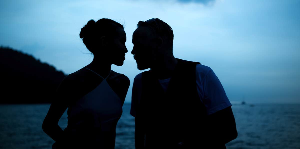 couple in sillouette