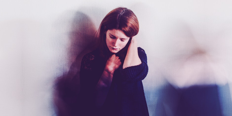 How To Deal With Grieving After Divorce & Signs Of Complicated Grief How To Deal With Grieving After Divorce & Signs Of Complicated Grief