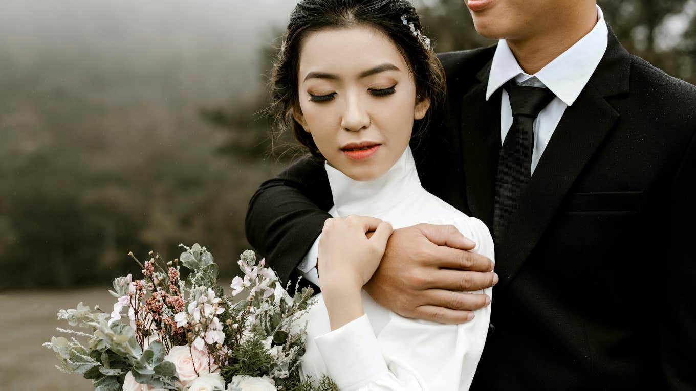 Divorced Woman Shares Why She Wishes She’d Been Warned Before Getting Married bride and groom