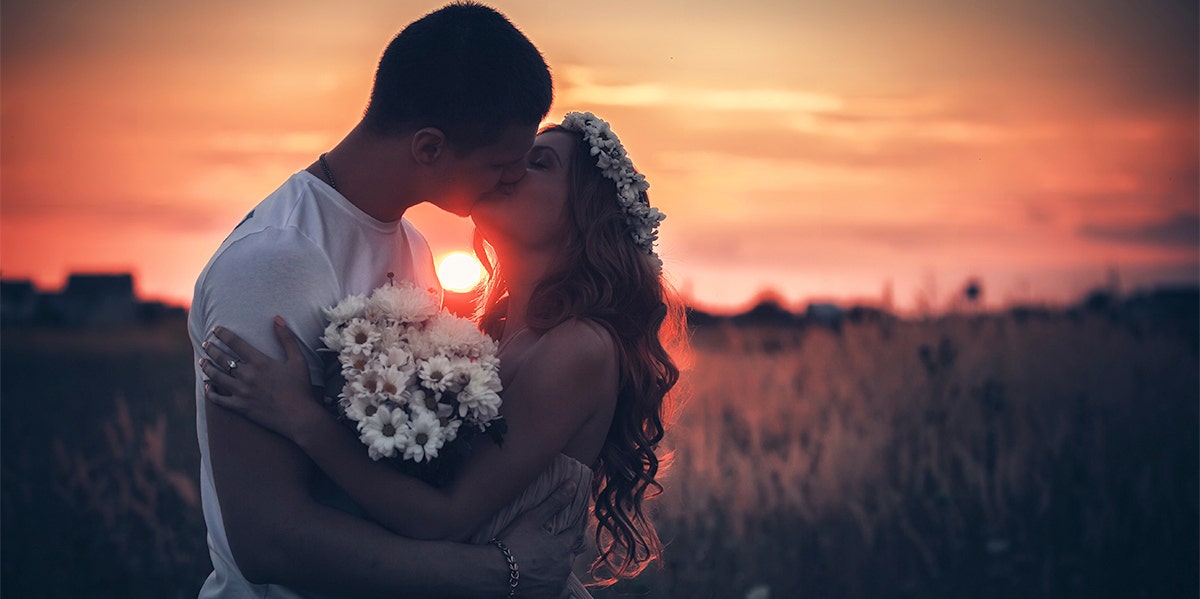 I Don't Want To Get Married, But I Do Want A Life Partner couple kissing