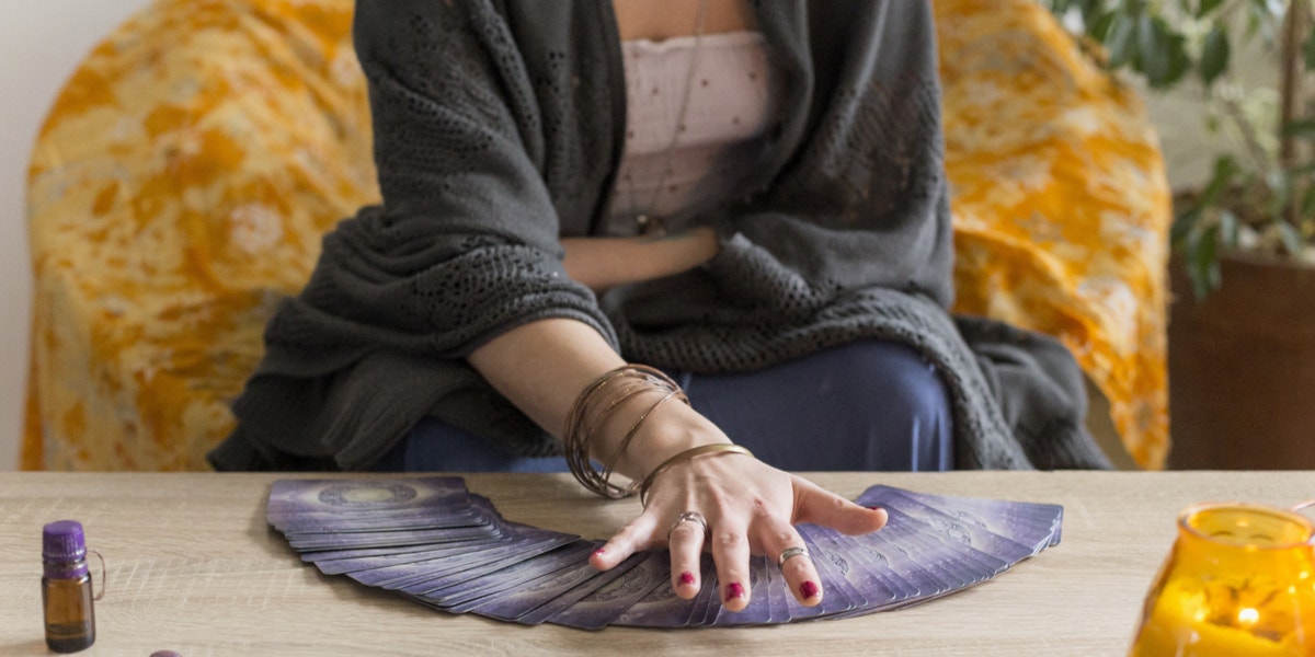 Easy Tarot Spreads For Love & Guidance Easy Tarot Spreads For Love & Guidance