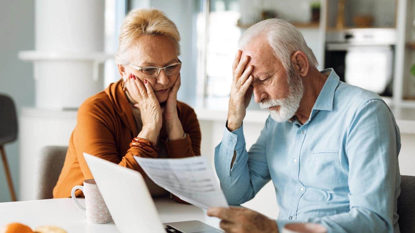 Elderly Woman Was Forced To End Her Retirement AfterTwo Years elderly couple struggling over a budget