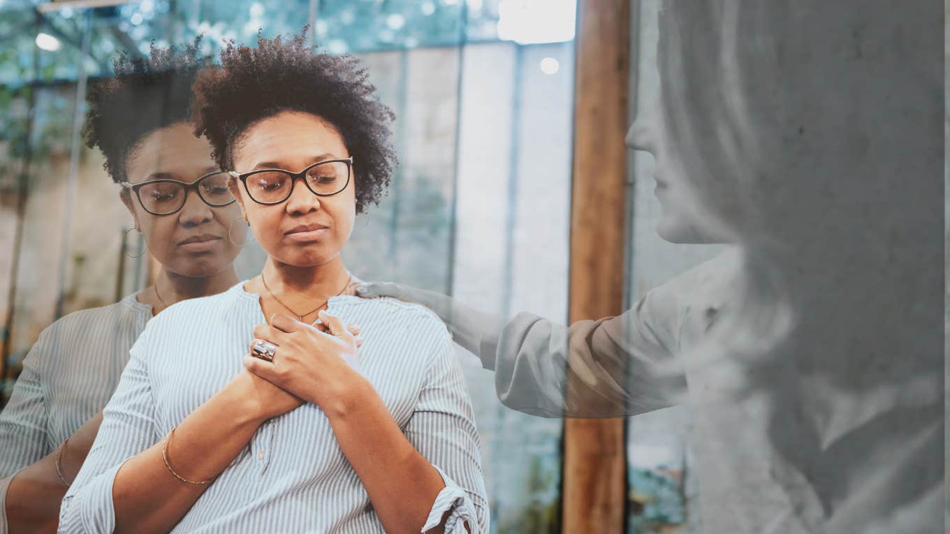 2 Benefits Of An 'Emotional Purge' & How To Do One Woman releasing her emotions