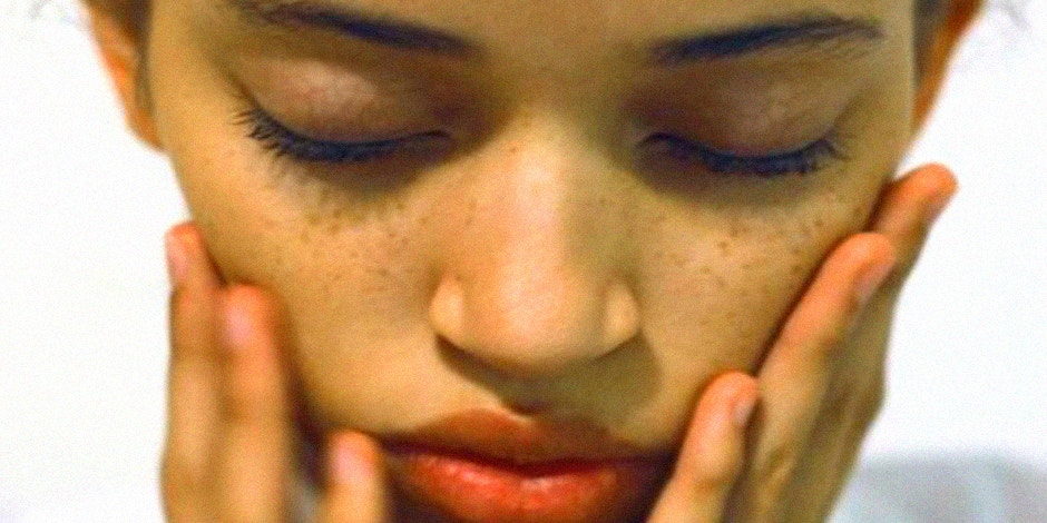 How To Fully Release Difficult Emotions That Hold You Back How To Fully Release Difficult Emotions That Hold You Back