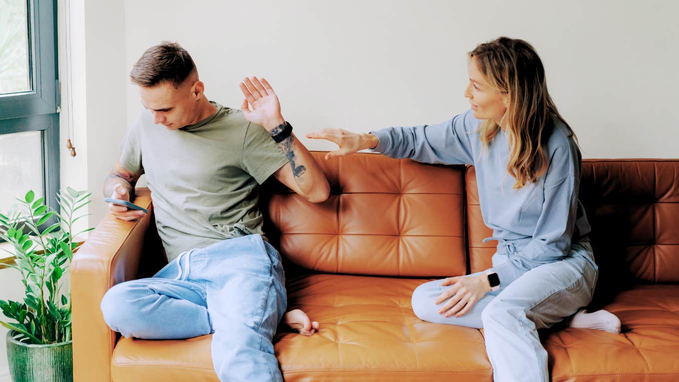 5 Tiny Marriage Errors Wives Make That Drive Husbands Away, According To Experts - Vimarsana News