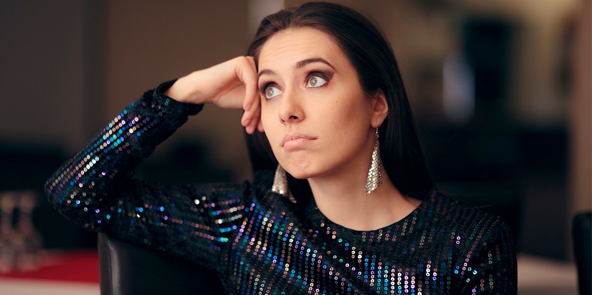 If You Do These 3 Things, You're Definitely An Extroverted Introvert If You Do These 3 Things, You're Definitely An Extroverted Introvert
