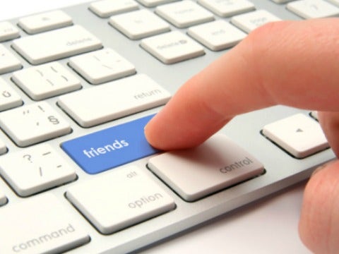 Facebook Causes Romantic Jealousy facebook jealous