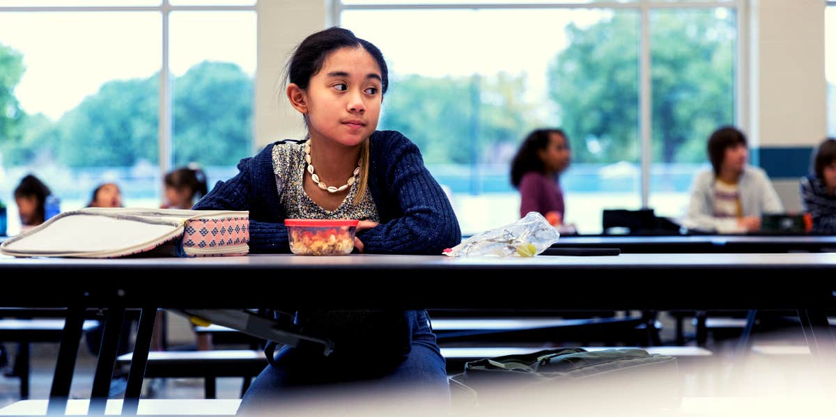 new kid eating lunch alone