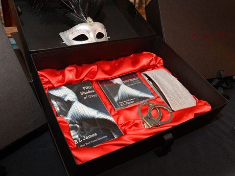 17 Signs You're Completely Obsessed With 'Fifty Shades Of Grey' 17 Signs You're Completely Obsessed With 'Fifty Shades Of Grey'