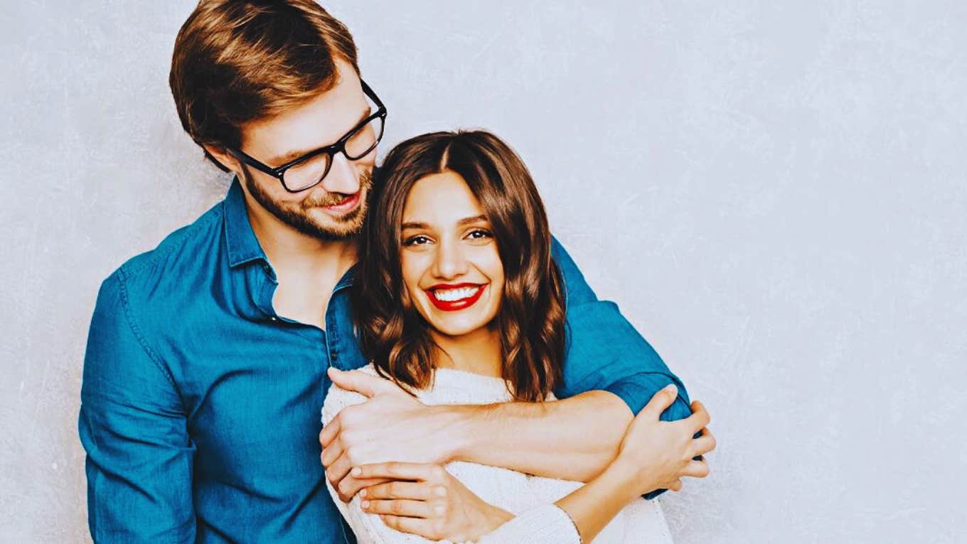 5 Things Done By Women Who Find Truly Romantic Love couple finding romantic love