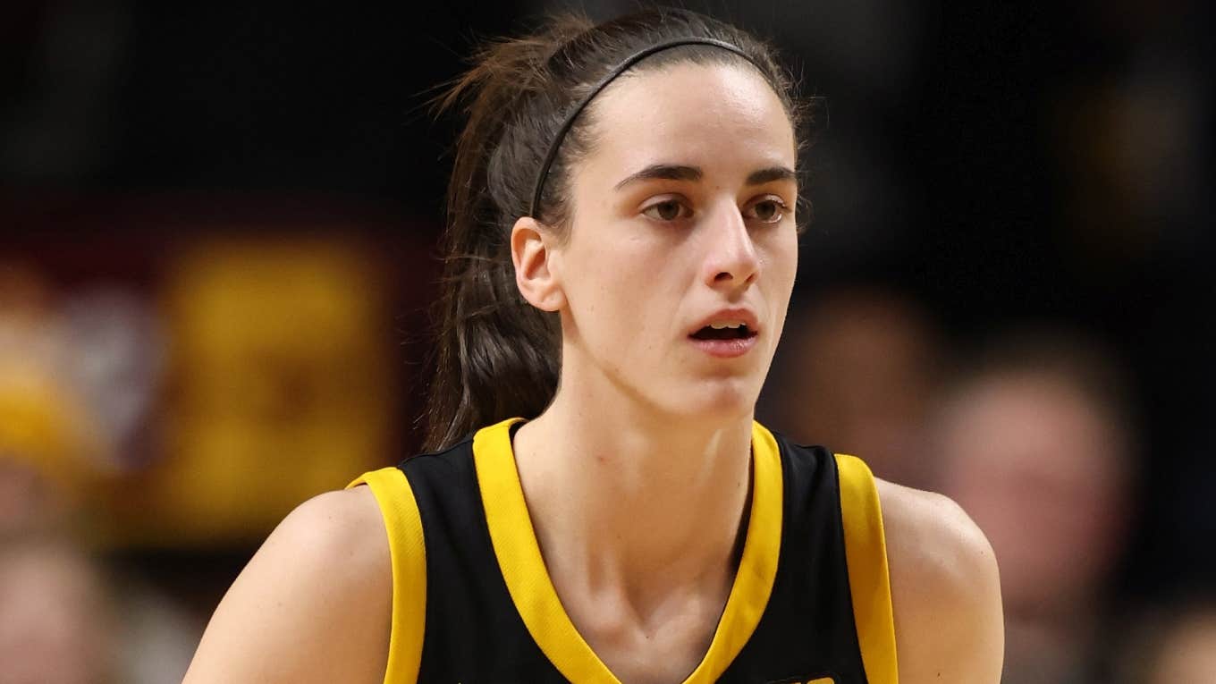 First Year Salary For Caitlin Clark Is Barely More Than An Indiana Office Worker WNBA Caitlin Clark