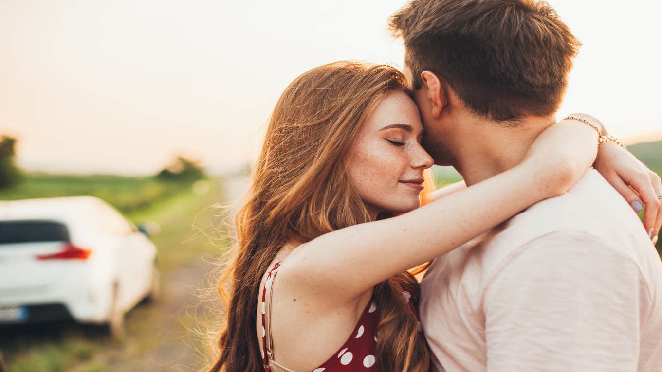 5 Secret Ways People Use 'I Love You' As A Form Of Manipulation couple hugging