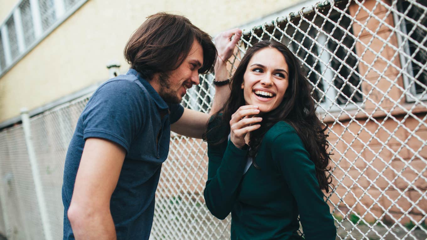 5 Tiny Signs Your Friendship Has Turned Into A Full-Blown Emotional Affair Flirty friendship