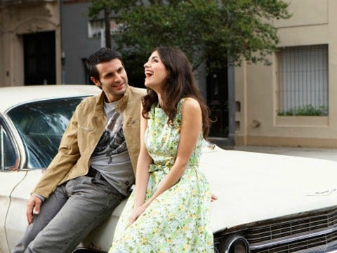 10 Fun, Flirty Ways To Strike Up A Conversation 10 Fun, Flirty Ways To Strike Up A Conversation