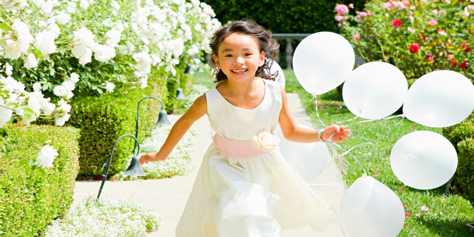 10 Fun and Sweet Gifts for Your Flower Girl