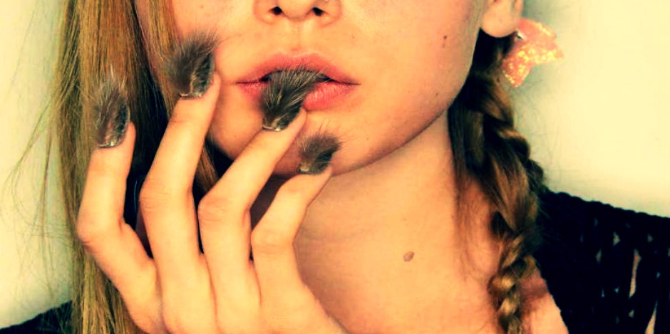 FURRY Nails Are A New Trend FURRY Nails Are A New Trend