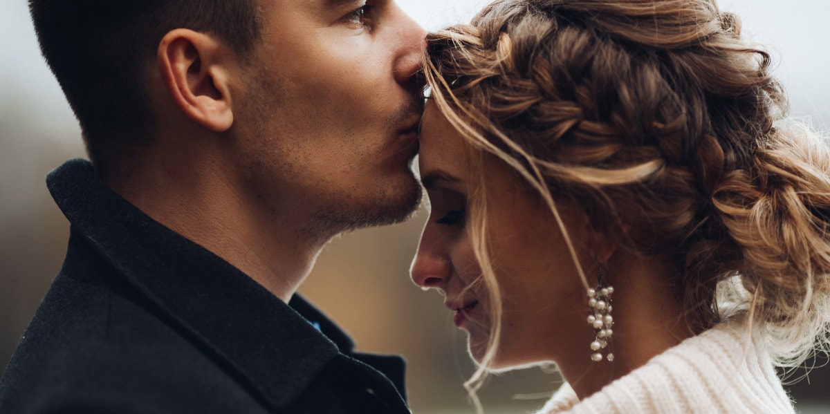 Gemini Man Leo Woman Love Compatibility couple in love