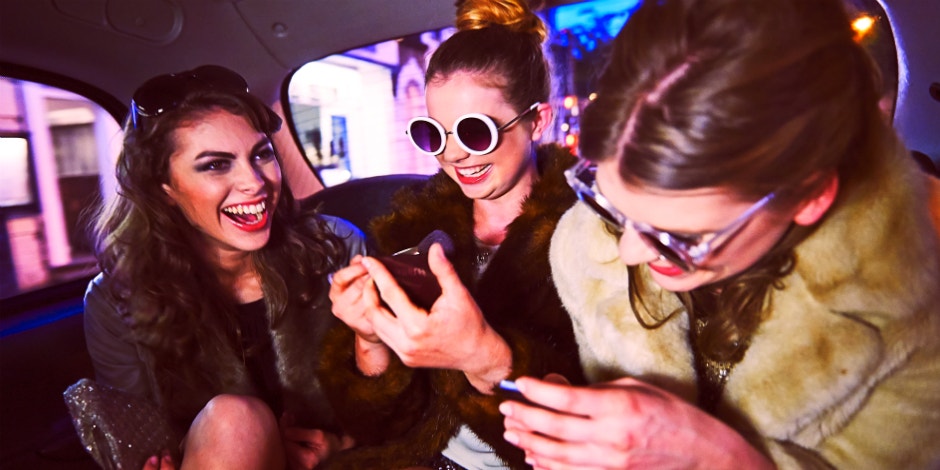 6 Zodiac Signs Who Love To Get Glam, According To Astrology 6 Zodiac Signs Who Love To Get Glam, According To Astrology