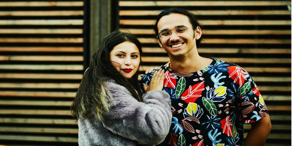 6 Zodiac Signs Who Shower Their Loved Ones With Gifts 6 Zodiac Signs Who Shower Their Loved Ones With Gifts