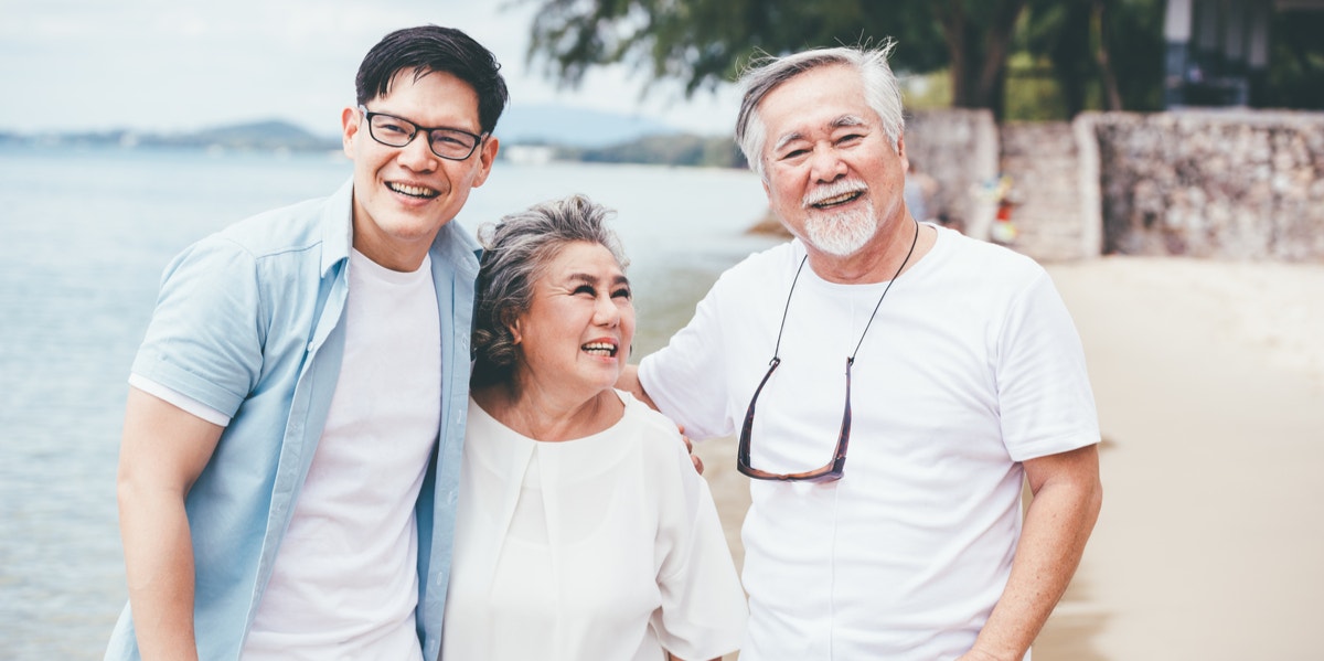 I Never Wanted To Hang Out With My "Dumb Immigrant Parents" — Until Tragedy Struck man and elderly parents