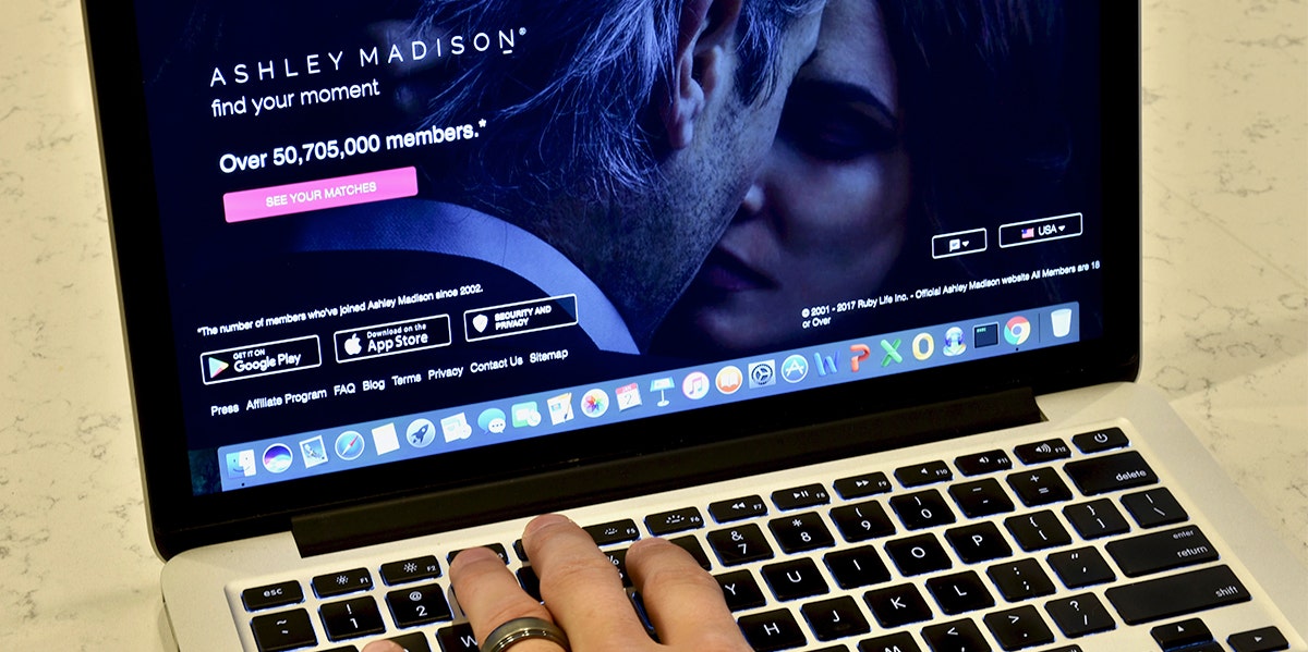 I Was Hacked On Ashley Madison, But It’s You Who Should Feel Ashamed ashely madison computer