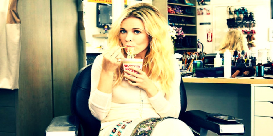 Chelsea Handler Says To STOP Single-Shaming Women Chelsea Handler Says To STOP Single-Shaming Women