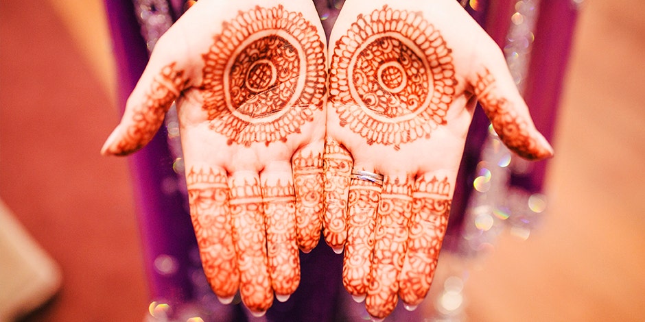 25 Best Henna Design Ideas To Try If You're Looking For A Temporary (And Pain Free!) Alternative To A Traditional Tattoo 25 Best Henna Design Ideas To Try If You're Looking For A Temporary (And Pain Free!) Alternative To A Traditional Tattoo