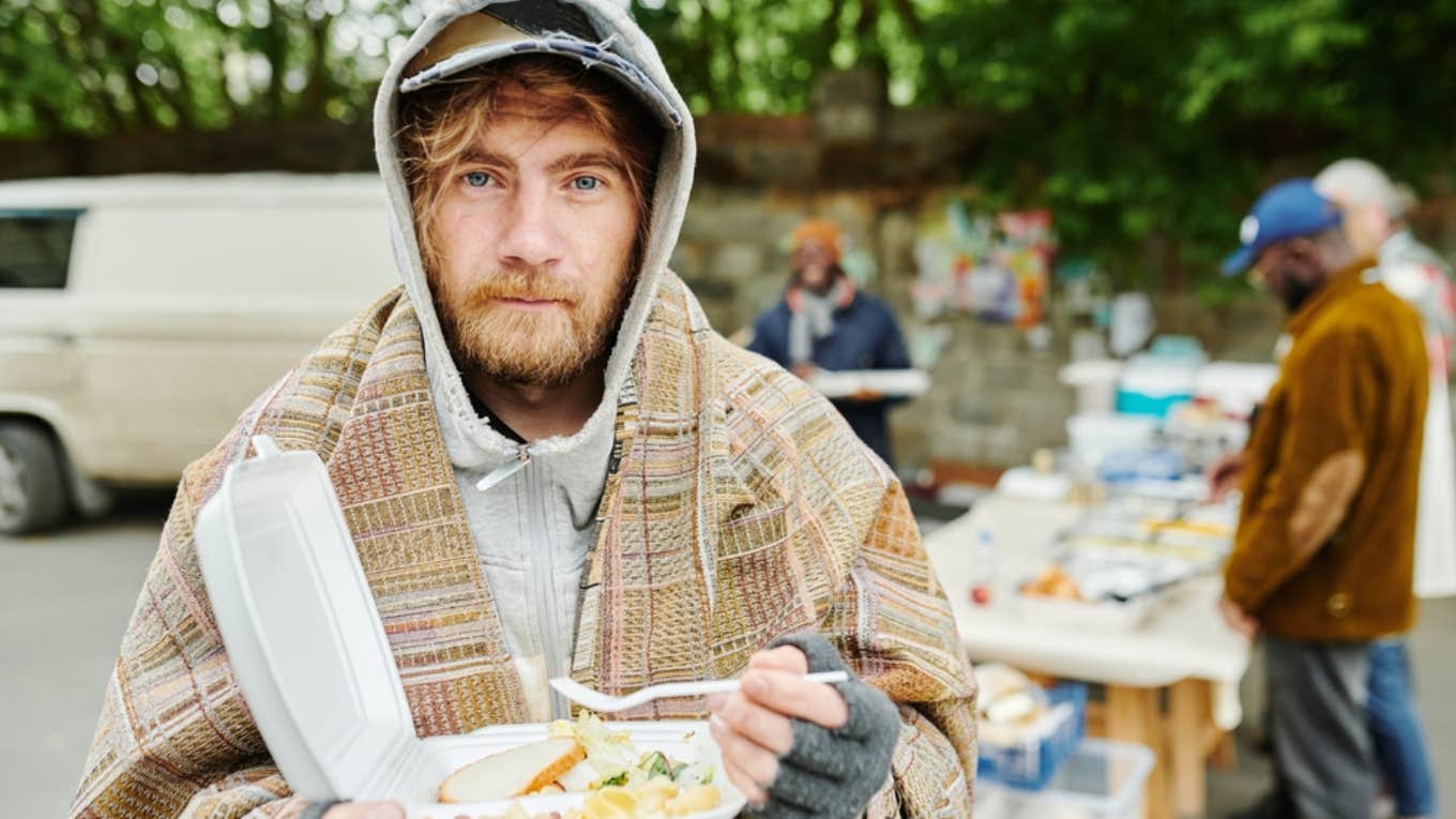 Homeless Man Returns Check For $10,000 To Its Rightful Owner & She Decides To Change His Life homeless man, money, acts of kindness
