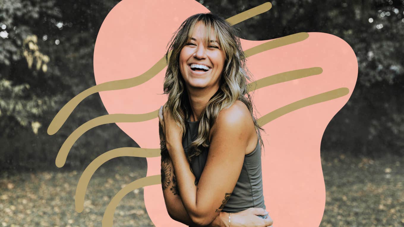 How To Learn To Be Comfortable In Your Own SKin Woman giving herself a hug