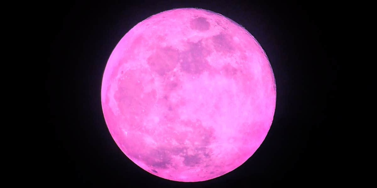 How The Pink Full Moon In Libra Affects Each Zodiac Sign For The Rest Of  April 2022