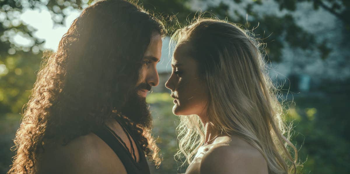 How To Make Your Boyfriend Truly Happy? Say This couple gazing