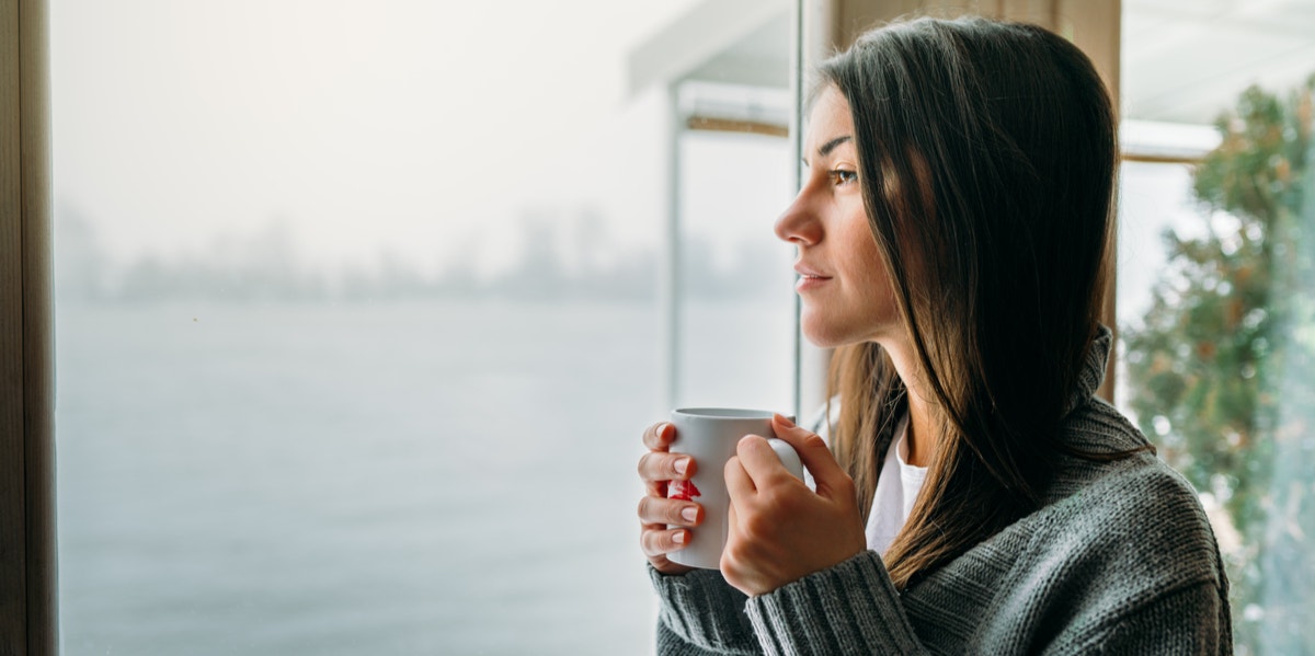 How To Be Your True, Authentic Self In 5 Easy Steps woman drinking coffee