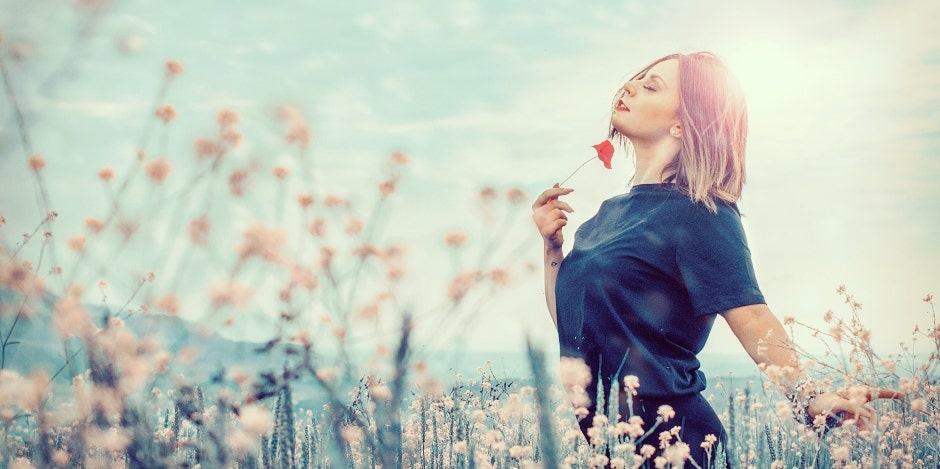 8 Ways To Celebrate The Single Life — Even If You’re Tired Of Being Alone 8 Ways To Celebrate The Single Life — Even If You’re Tired Of Being Alone