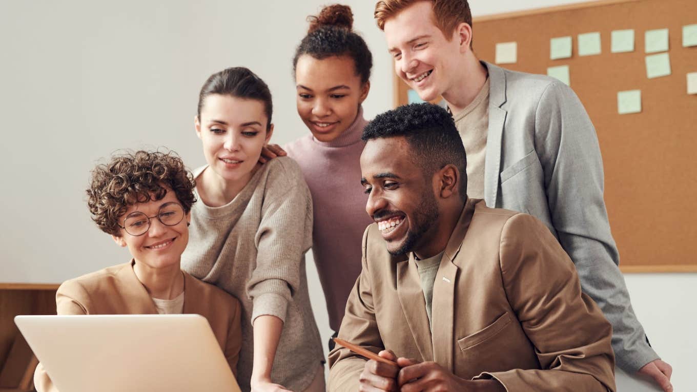 10 Tiny Indicators A Company Has Great Work-Life Balance Happy and motivational workplace