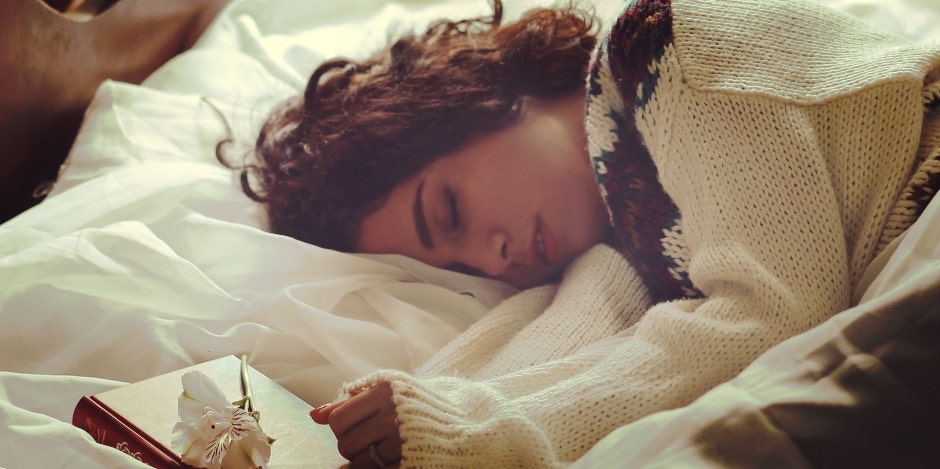 10 Ways To Stop Anxiety From Infiltrating Your Dreams & Ruining A Good Night’s Sleep