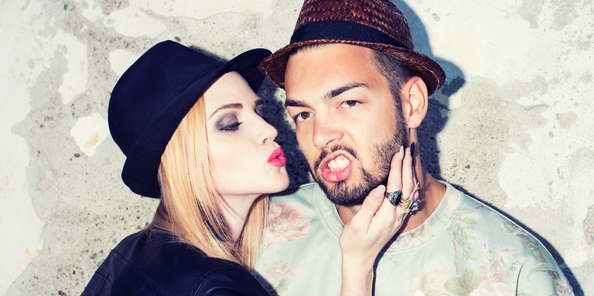 how to stop trust issues from sabotaging relationships couple with trust issues