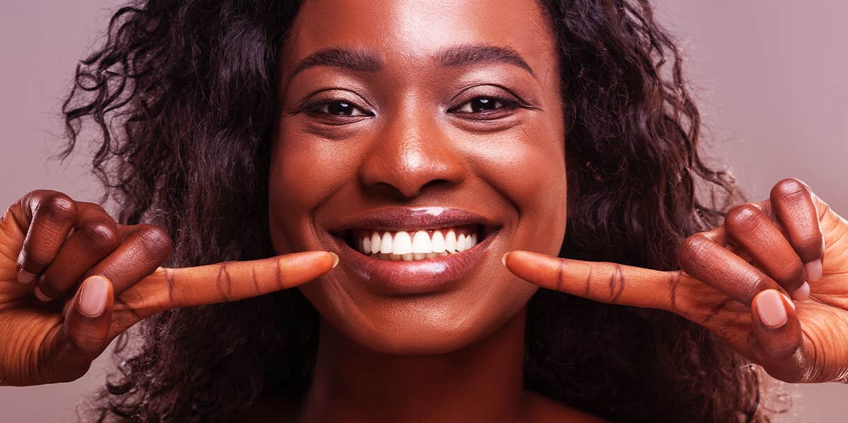 How To Whiten Your Teeth Naturally woman with white teeth