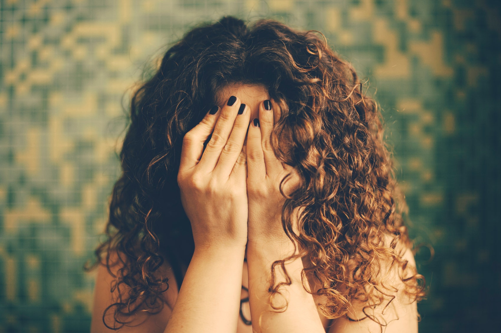 Confidence is Silent. Insecurities Are Loud. Confidence is Silent. Insecurities Are Loud.
