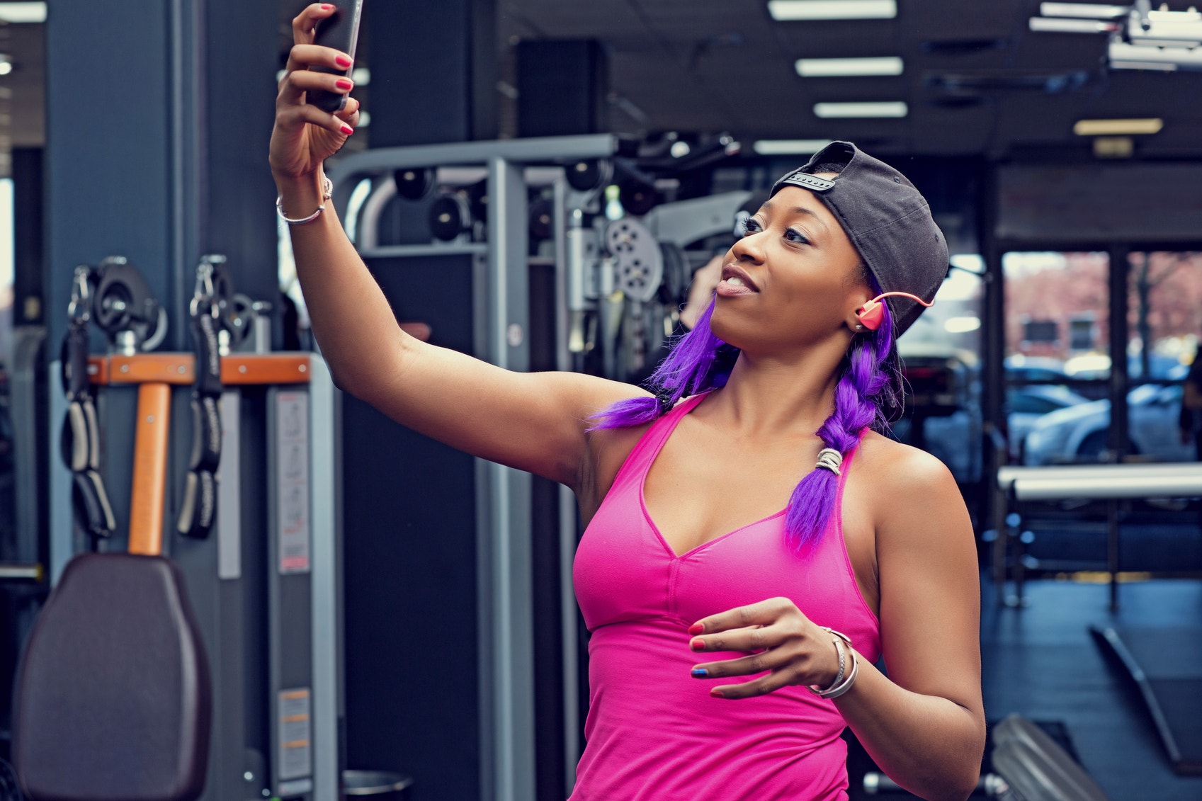 5 WAYS TO GET THROUGH YOUR WORKOUT EASIER 5 WAYS TO GET THROUGH YOUR WORKOUT EASIER