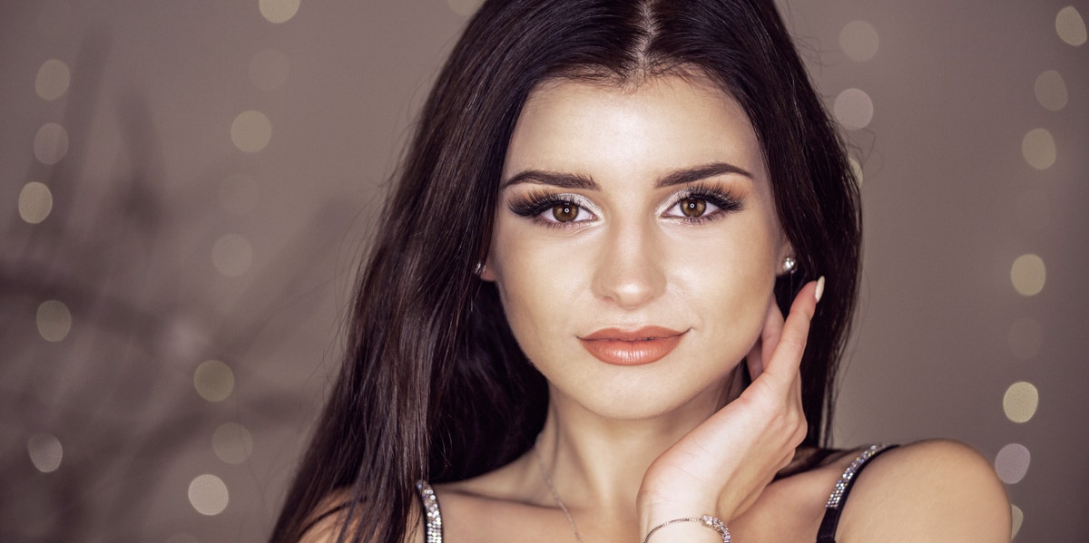 I'm A Makeup Artist. Your Superficial Quest For Beauty Made Me Quit. woman in makeup