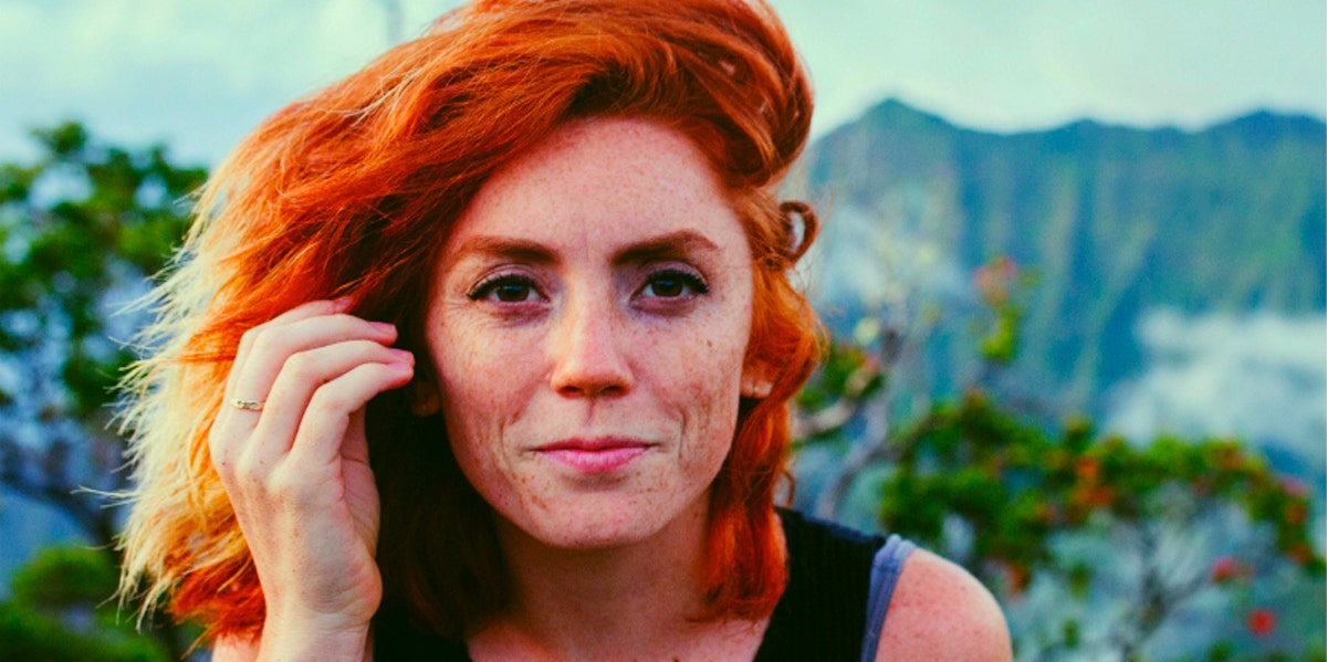 17 Things People Don't Realize You're Doing Because Of Borderline Personality Disorder woman