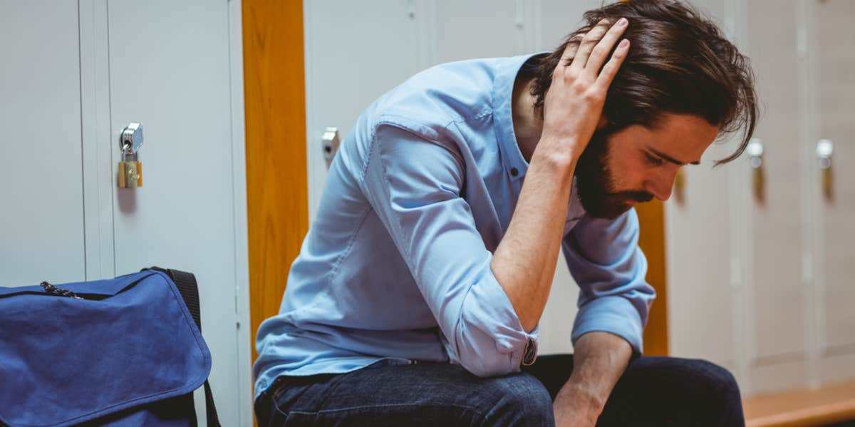 Is Anxiety A Mental Illness? 4 Things You Need To Know About Anxiety, If It's Healthy Or Not man with anxiety